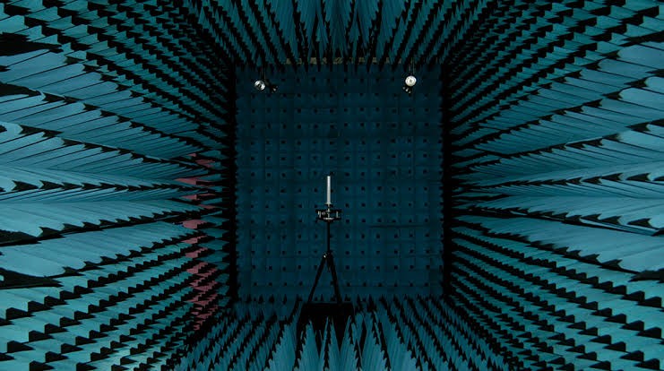 The Anatomy of 5G Antenna-Array Testing
